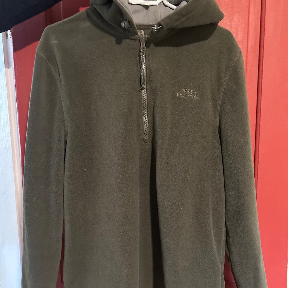 Weird Fish Men’s Fleece